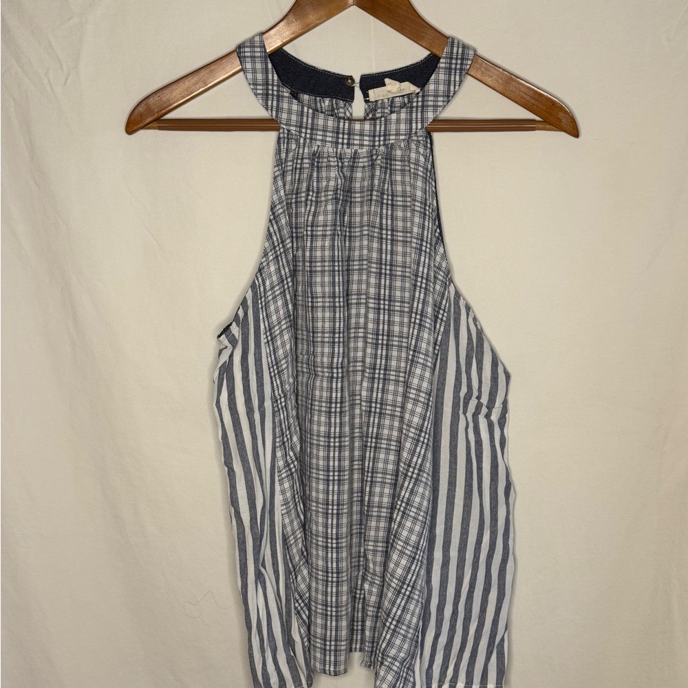 ee:some tank top